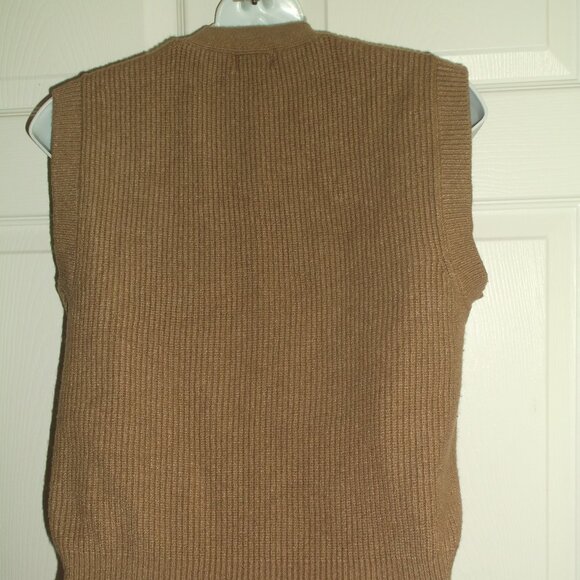 POOF Apparel Brown V-Neck Button Front Sweater Vest ~ Women's Juniors Size Large - Picture 7 of 9